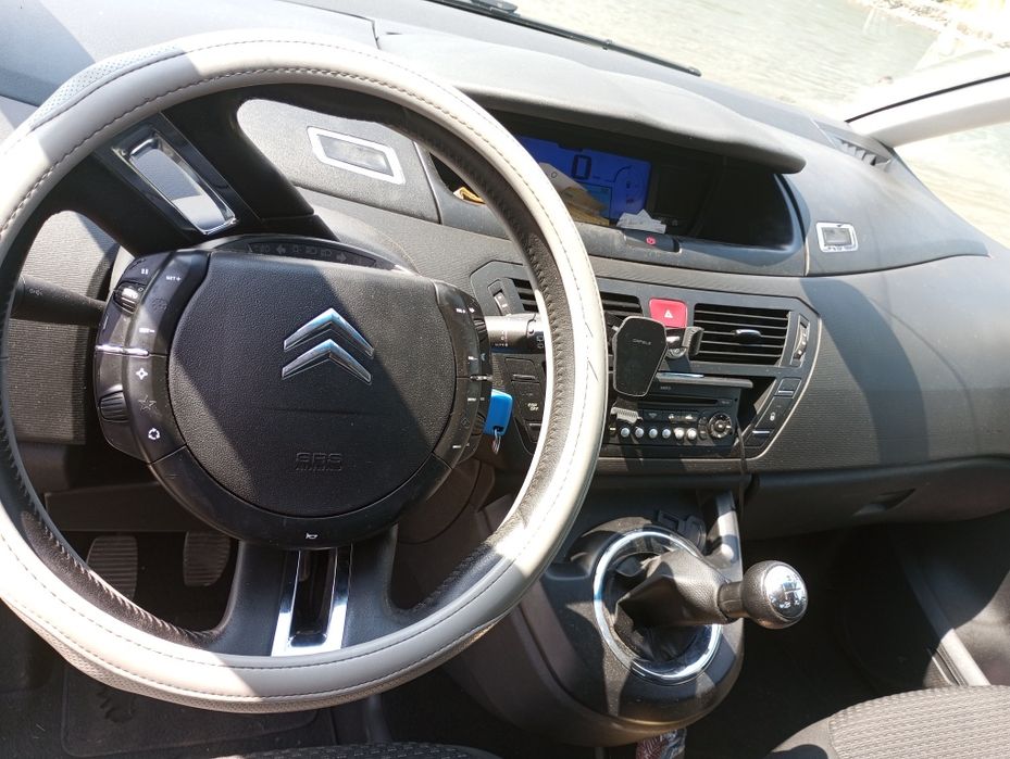 Citroen C4 Продам хороший автомобіль