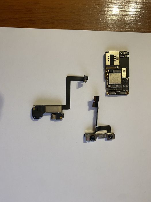 Плата iPhone 11 Pro +Faceid на запчастини/розблокування