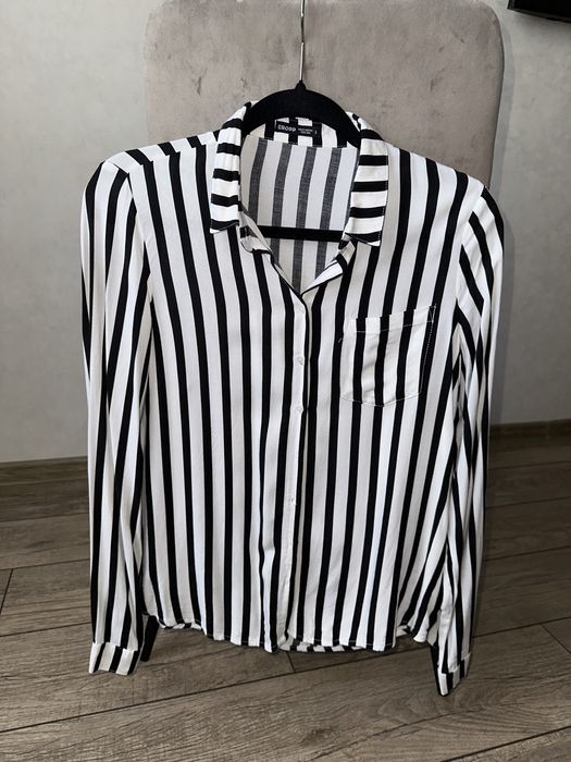 Женская стильная рубашка в клетку от H&M