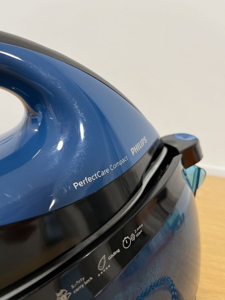 Żelazko - Generator Pary - Philips Perfect Care Compact Niebieskie