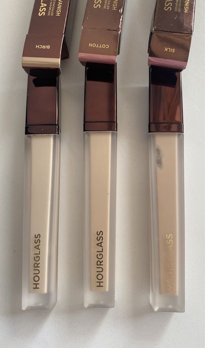 Рідкий консилер Hourglass Hourglass - Concealer