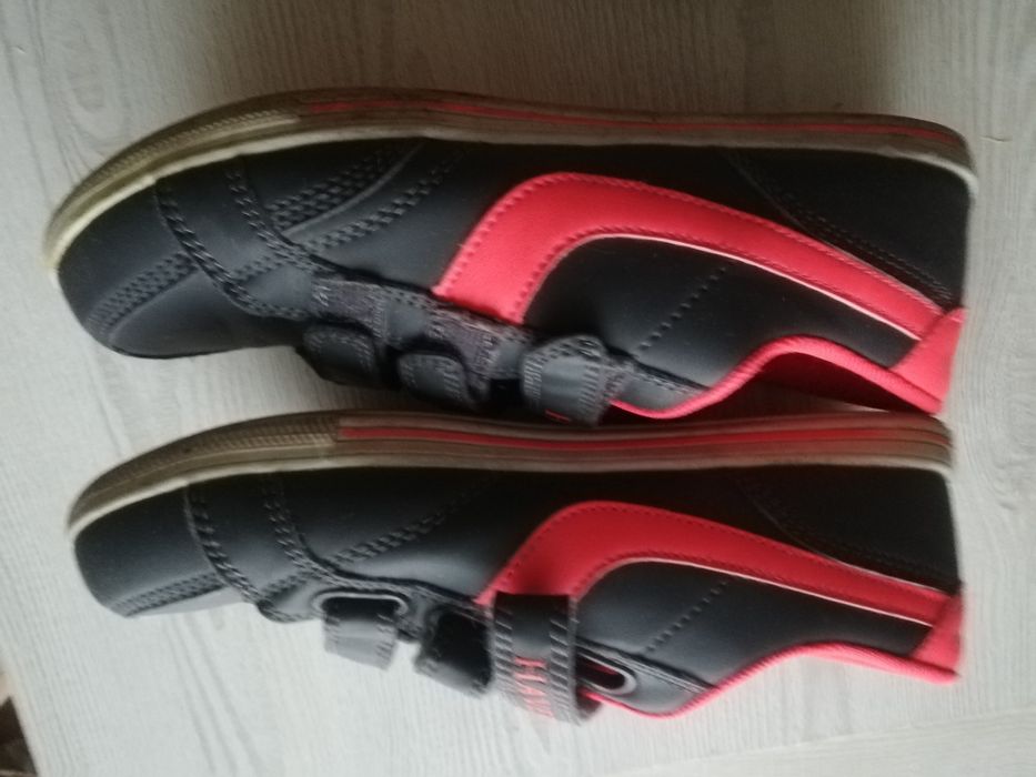 Adidasy r 36 dziewczęce