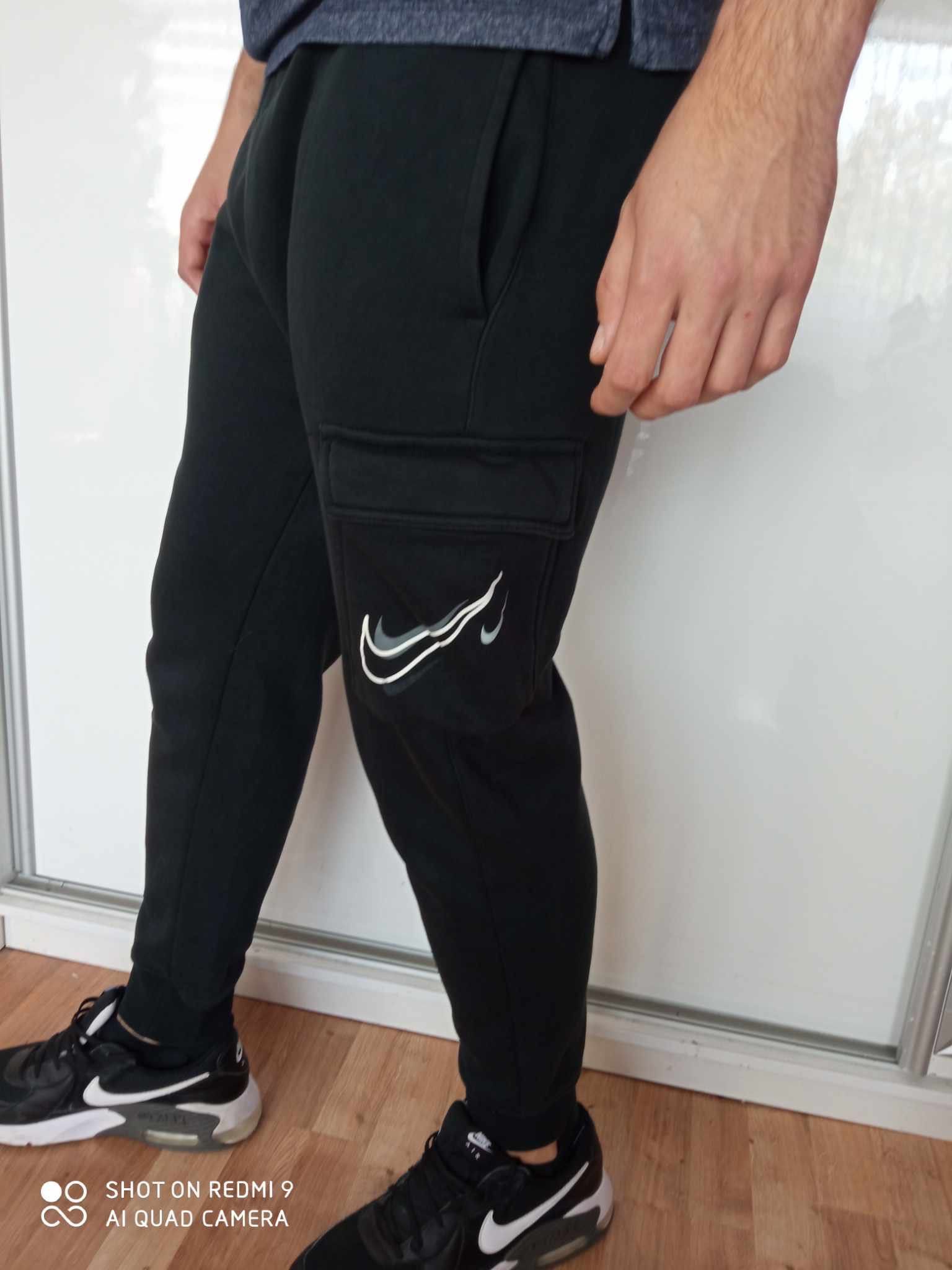 Spodnie dresowe męskie Nike M oryginalne stan bardzo dobry