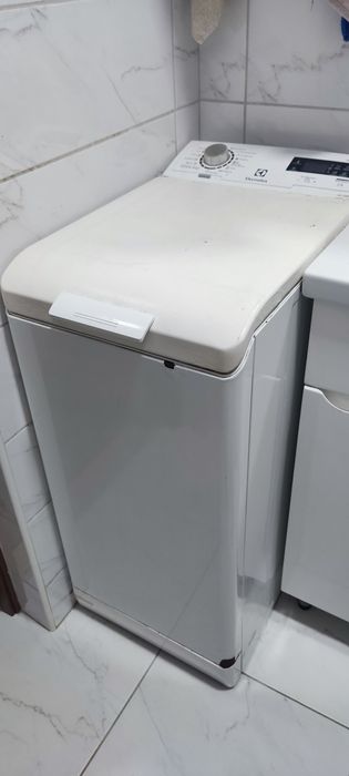 Пральна машина Electrolux 6 кг