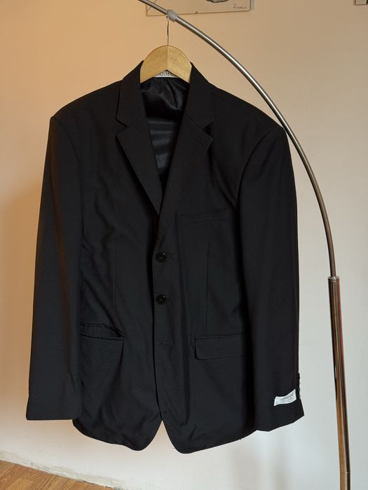 чорний жакет armani