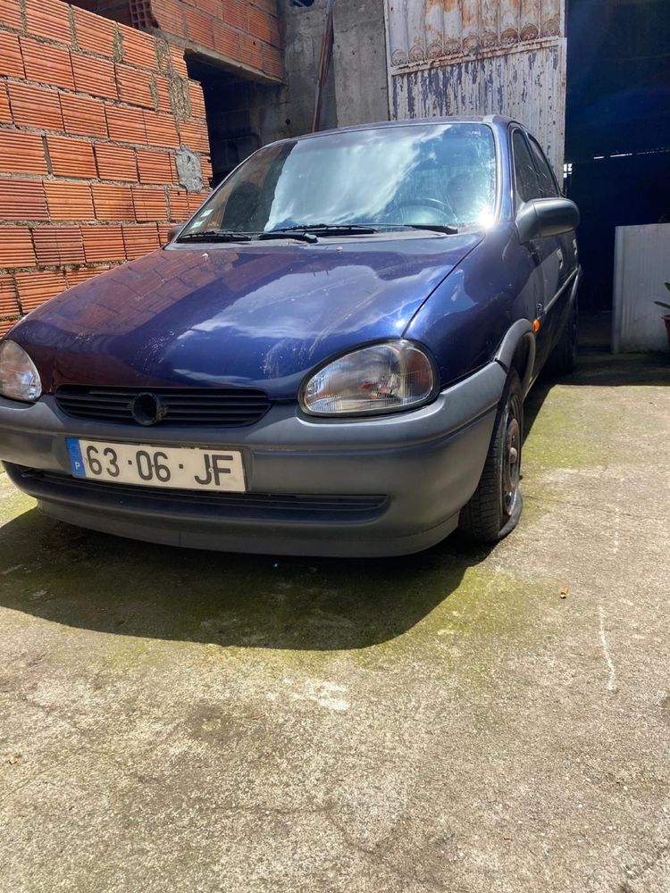 Oper corsa b 1.0 gasolina