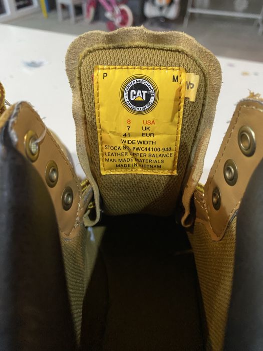 Botas Caterpillar Novas