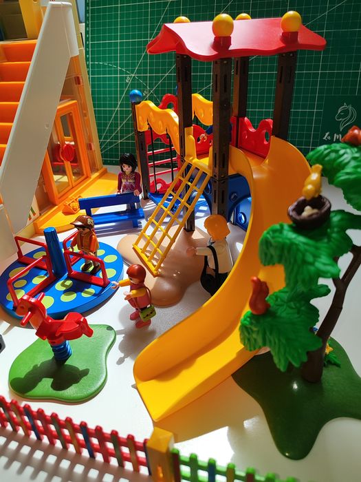 Playmobil City Life Plac zabaw 5568