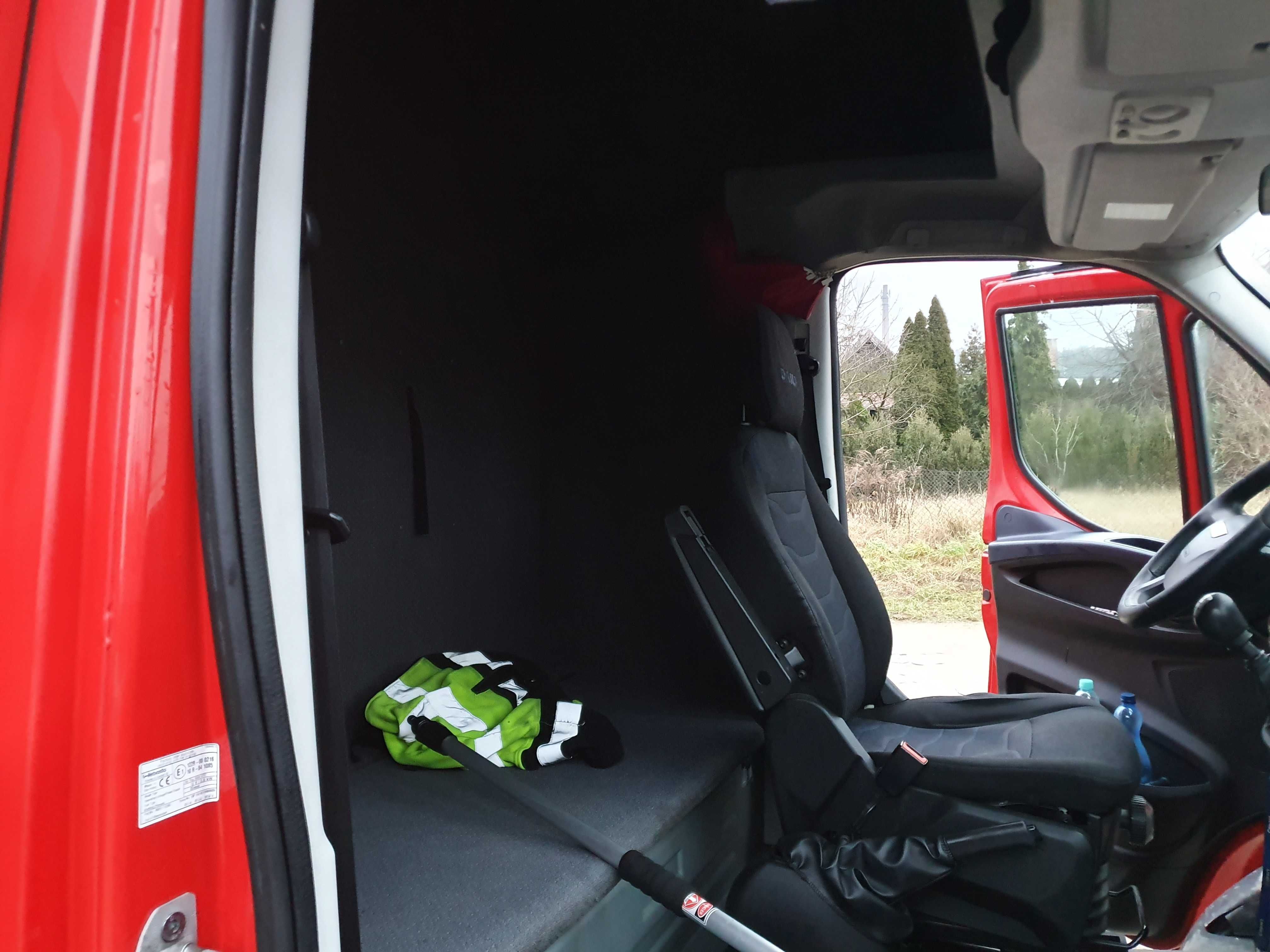 Iveco Daily 35S18 10ep 4.2x2.45x2.3h