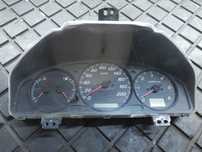 Licznik zegary MAZDA MPV II 2.0 CIDT