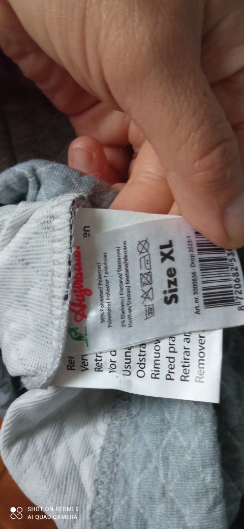 Nowa szara kangurka rozmiar XL