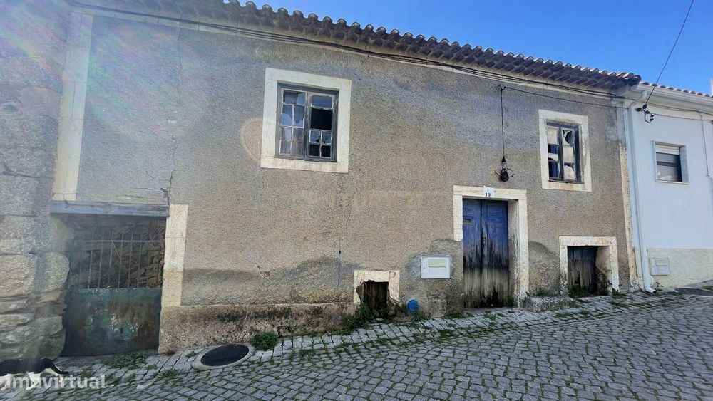 Moradias em ruína, com terreno | Palvarinho, Castelo Branco