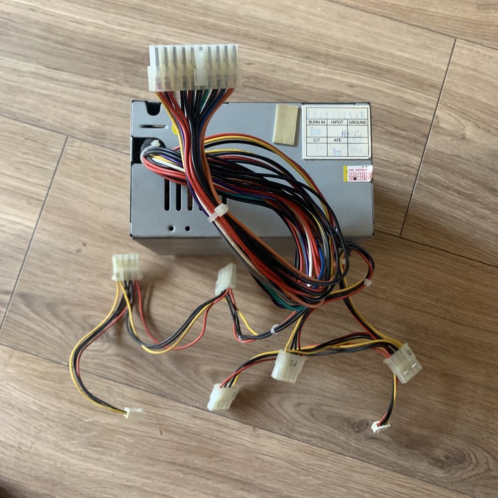 Zasilacz Hipro HP-235NLXAK  235W