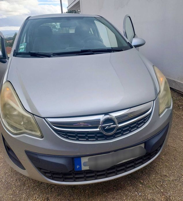 Carro opel corsa