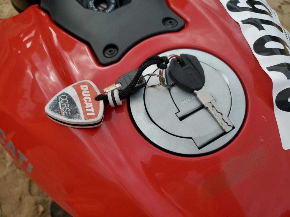 2015 DUCATI Streetfighter 848