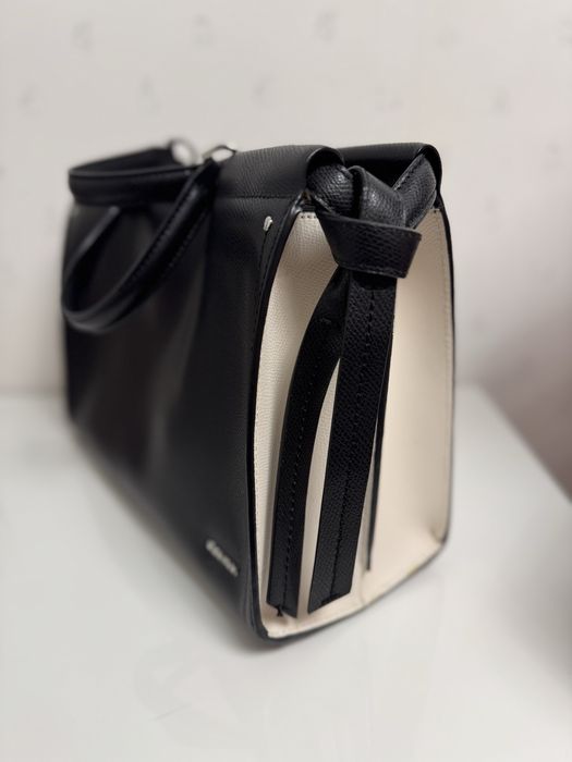 Шкіряна сумка Calvin Klein оригінал як нова