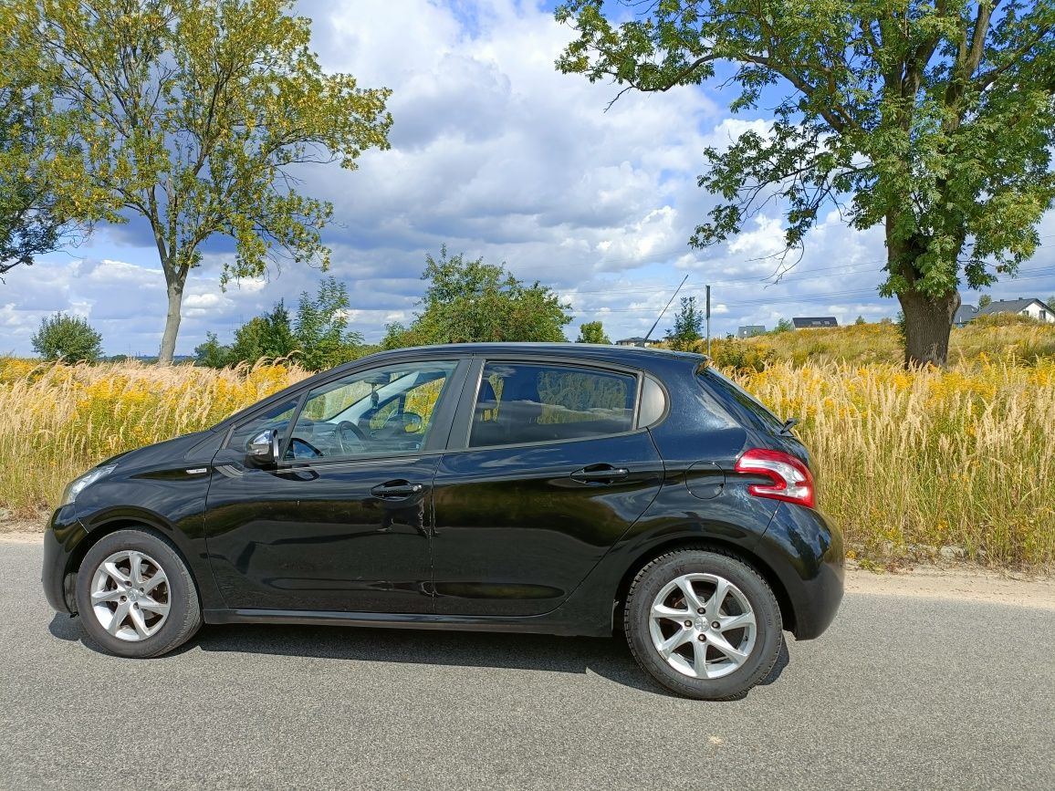 Sprzedam Peugeot 208