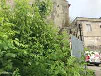 Terreno urbano no centro Monte de Caparica para edifício com dois ...