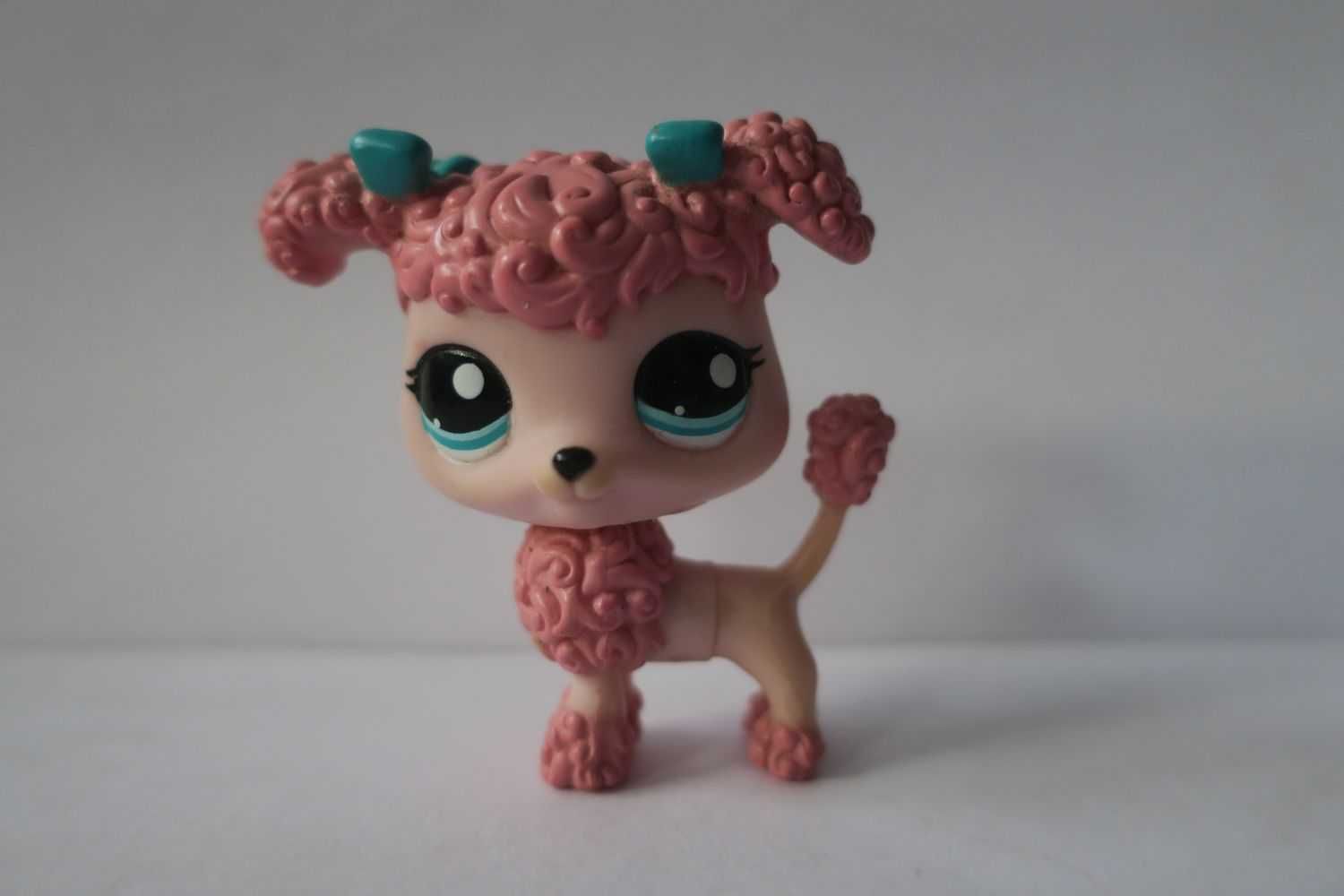 Figurka pies pudel Littlest Pet Shop LPS Hasbro