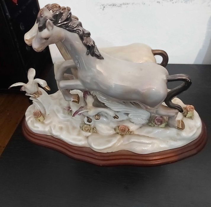 Estatueta Cavalos