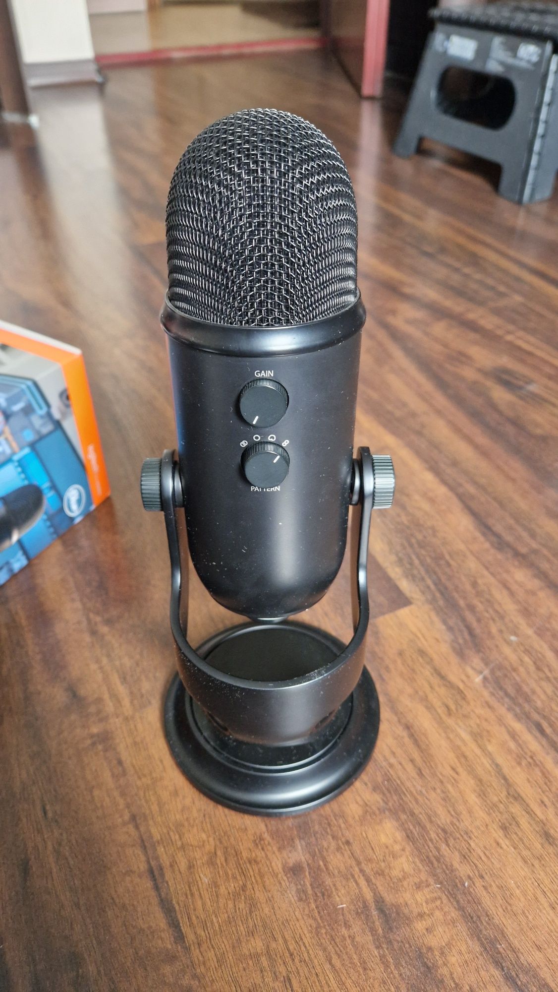 Mikrofon Blue Yeti Black edition