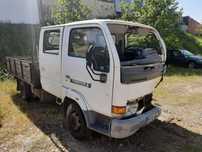 Nissan Cabstar do ano 2000 para peças