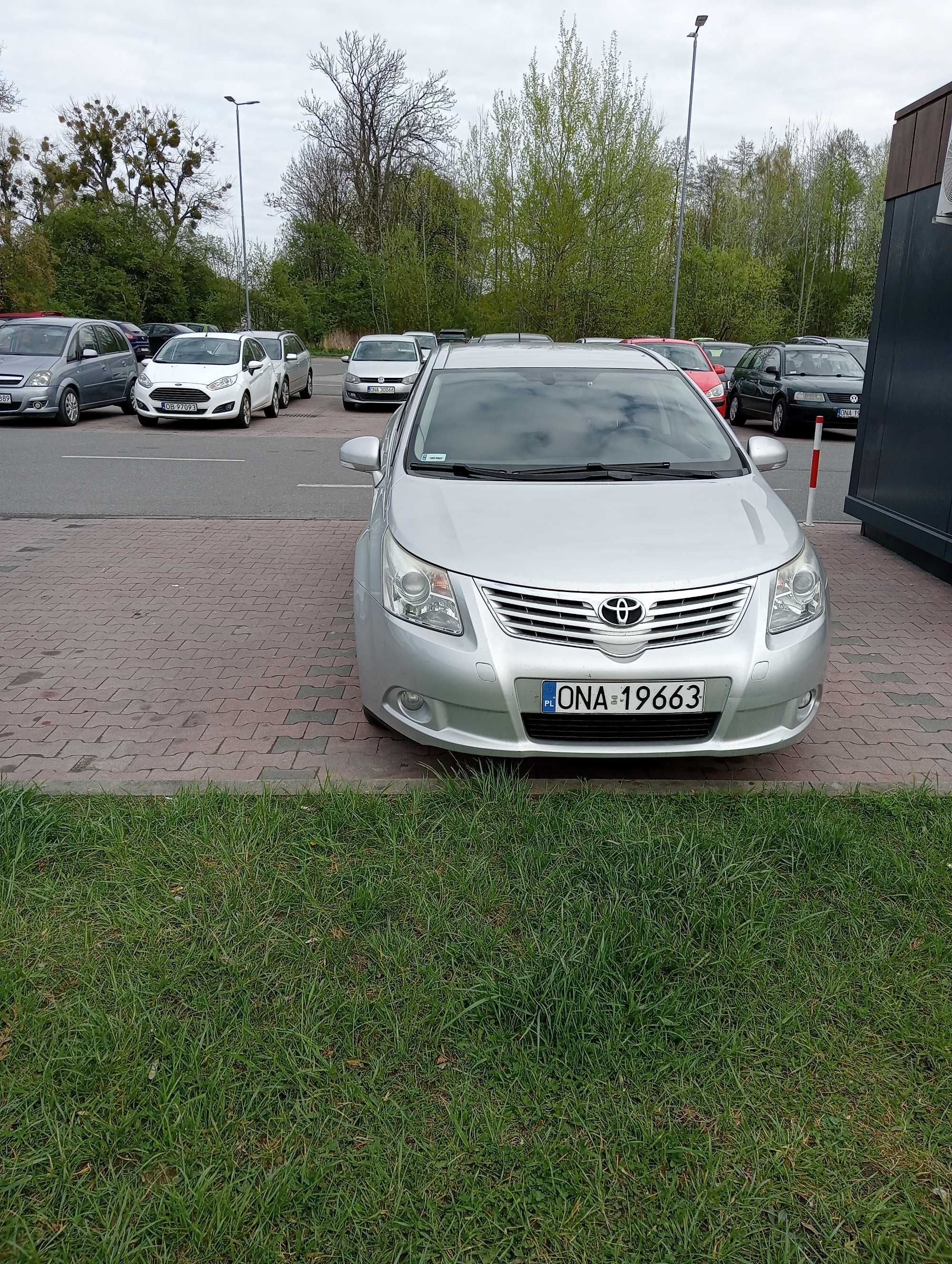 Toyota Avensis 1.8 147PS T27
