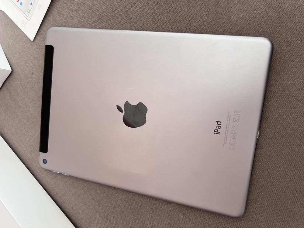 iPad Air 2 Cellular 64GB Space Gray A1567 MGHX2FD/A