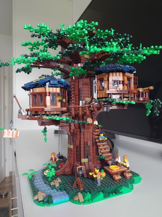 Lego IDEAS 21318 domek na drzewie