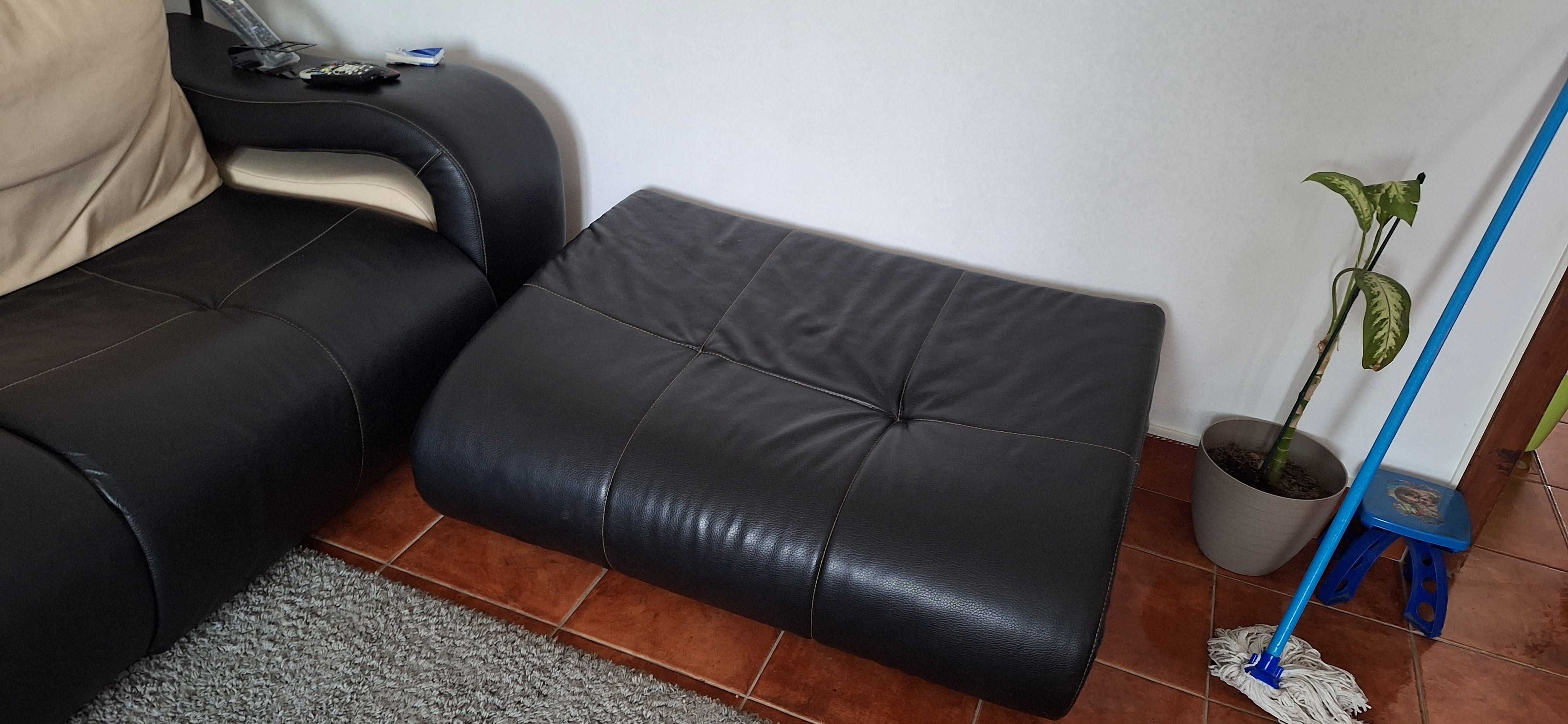 Sofa em pele em bom estado