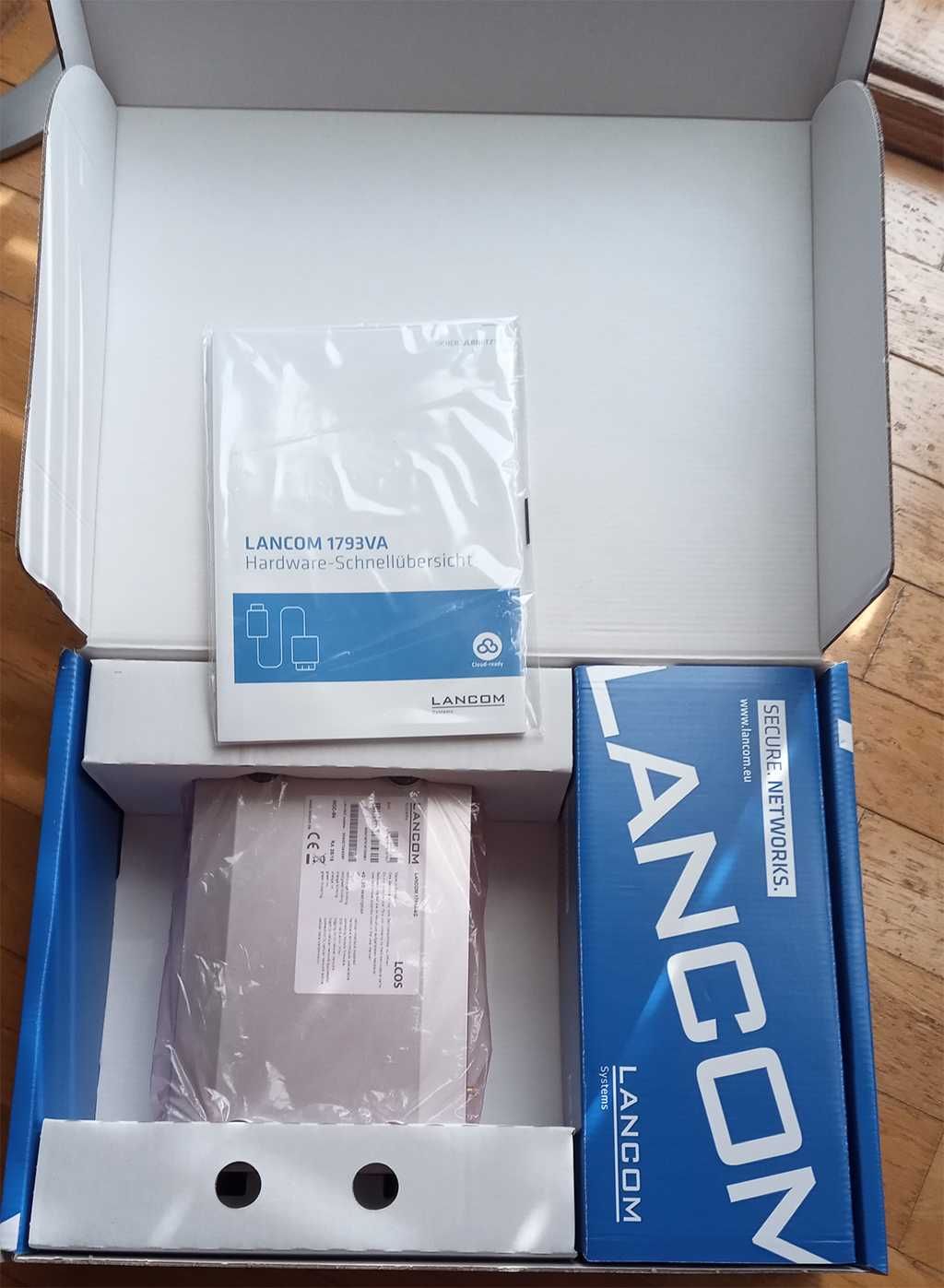 Lancom 1781A-4G VPN Router 4x RJ-45, gniazdo karty SIM, USB - NOWY