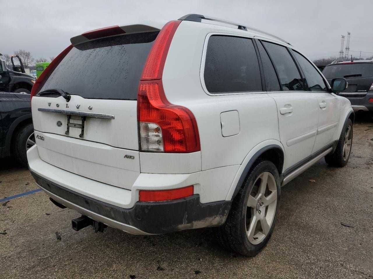 2011r. VOLVO XC90 3.2 4x4 V6 R Design mała szkoda NA MIEJSCU TV w sied