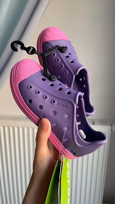 Crocs półbuty tenisówki bump it C10 27-28