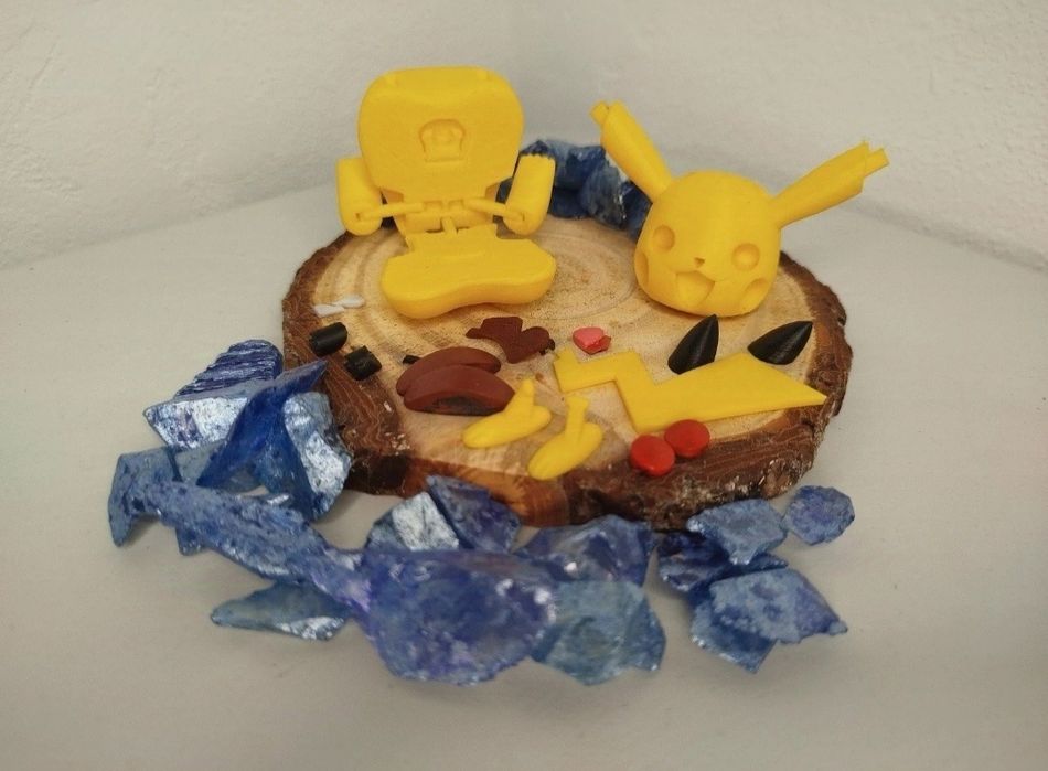 Pokemon pikachu articulado - novo