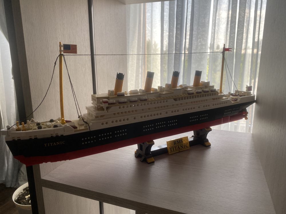 Лего Titanic