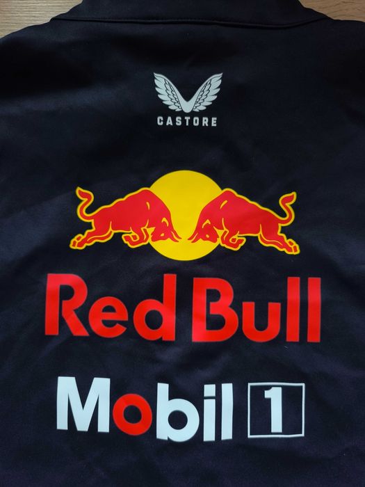 джерсі Castore, Red Bull Racing