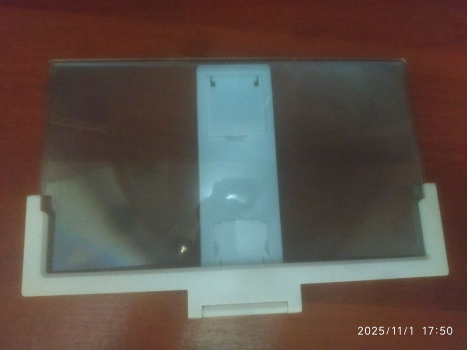 Продам 3Д экран для просмотра фильмов