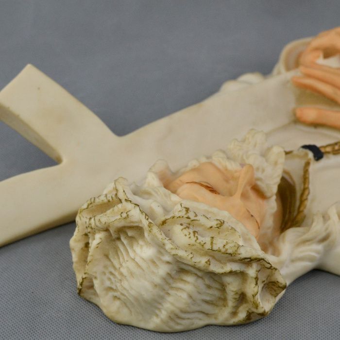 Escultura de Cristo de pendurar em Massa