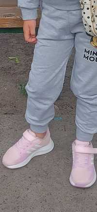 Кросівки Adidas 29 роз. (17.5 см)