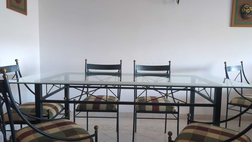 Mesa de Jantar clássica em Ferro e Vidro + Cadeiras