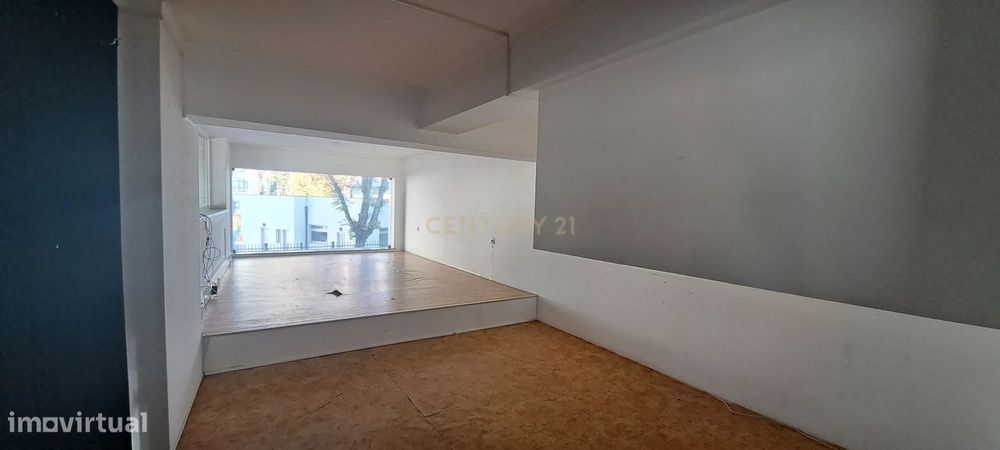 Loja localizada no centro da cidade de Viseu