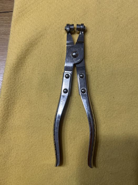 Szczypce do zacisków węża  Hazet