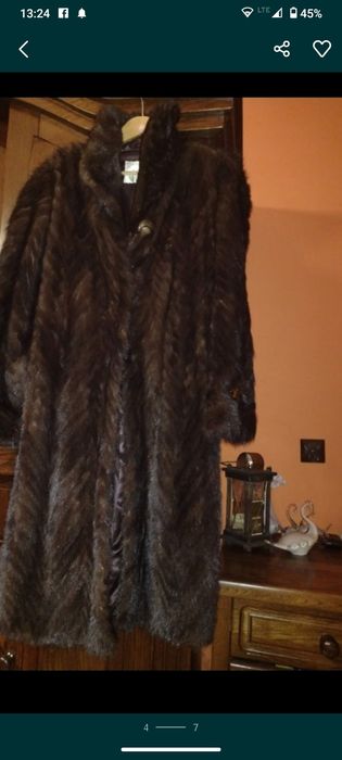 Futro z norek naturalna skóra.