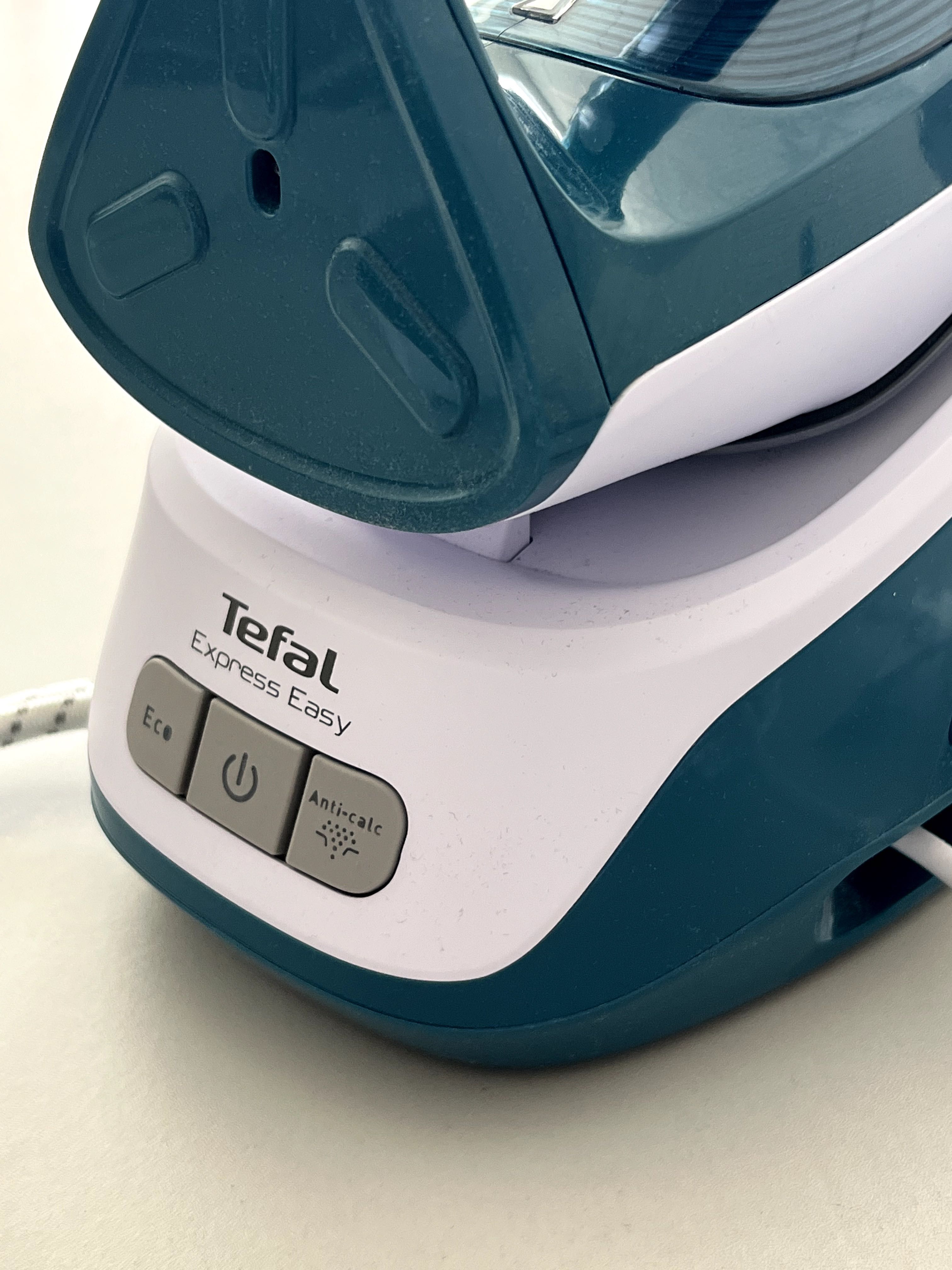 Праска з парогенератором Tefal SV6131E0