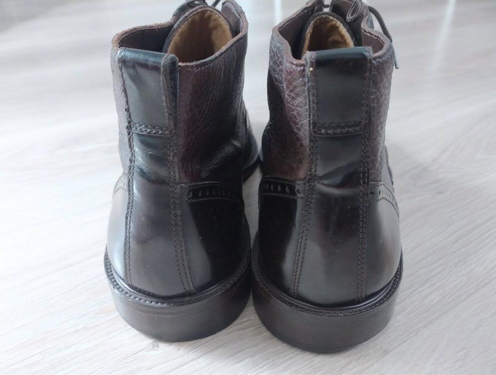 Чоловічі класичні черевики 42 р. Bally. Класичні туфлі.
