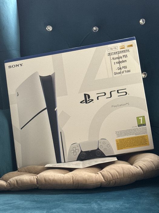 NOWA Playstation 5 Slim z napedem + Gra Ghost of Yotei