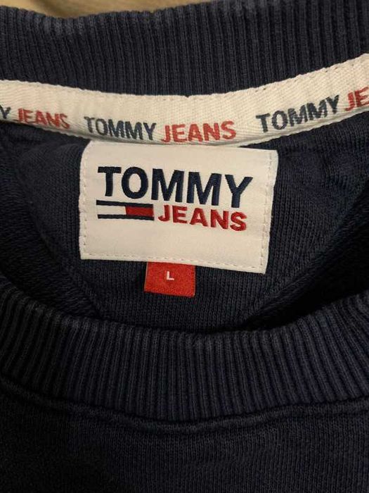 Camisola de manga comprida azul escura Sweatshirt Tommy Jeans