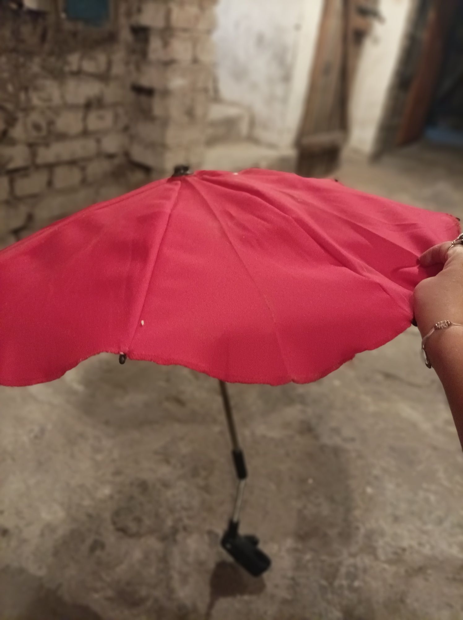 Parasolki do wózka dla bliźniaków