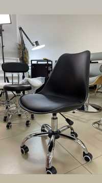Кресло мастера, стул мастера, кресло косметолога, кресло в салон B-487