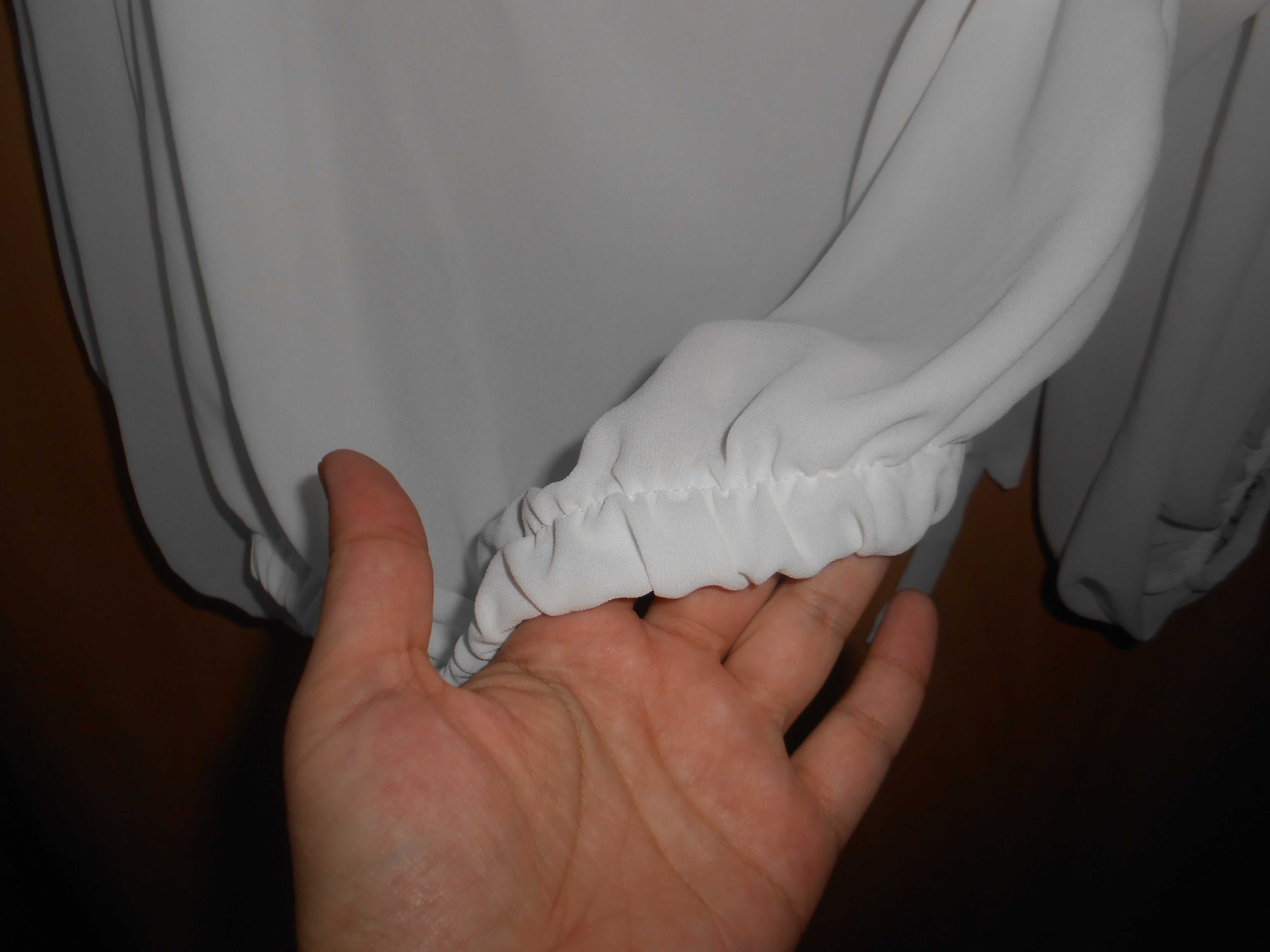 блузка вільного крою з пишними рукавами 50-54 розмір
